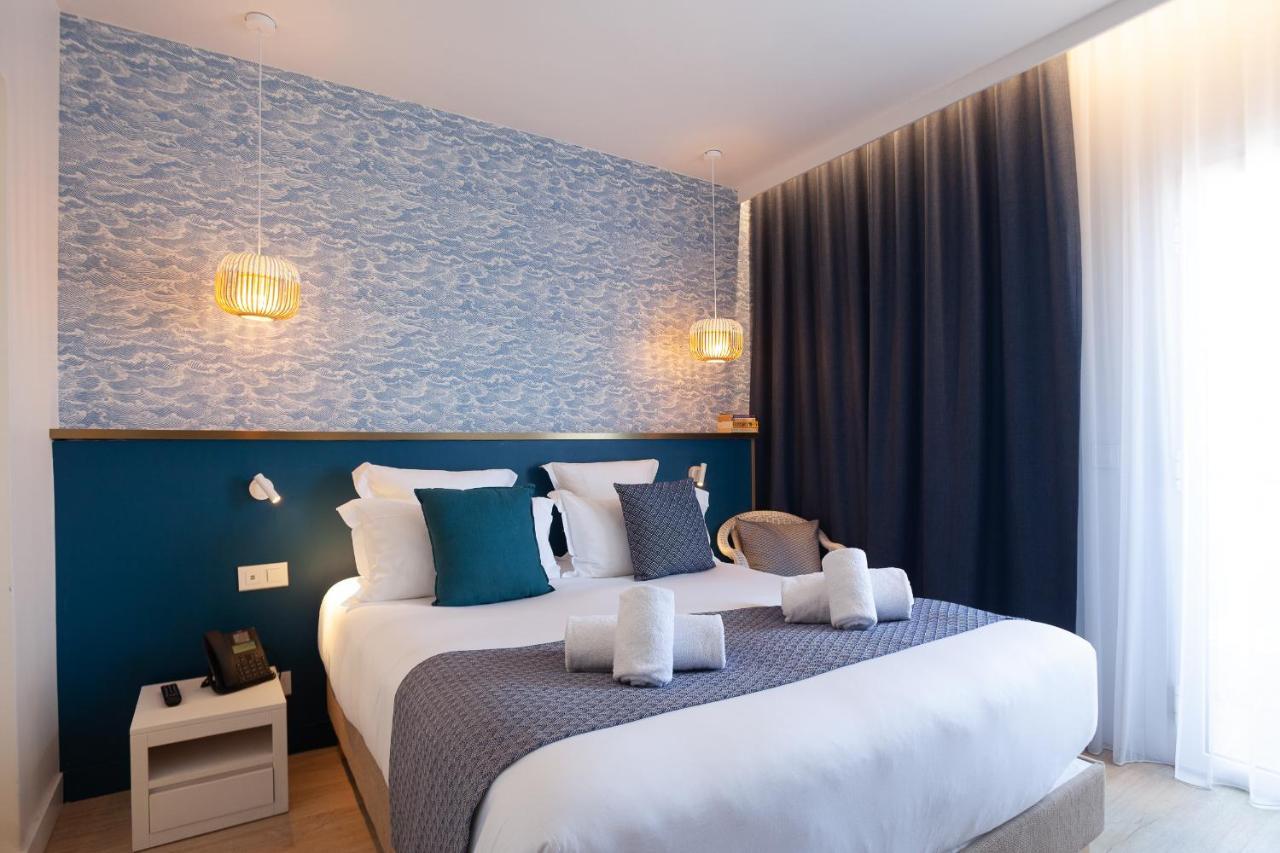Hôtel La Piscine Le Lavandou Esterno foto