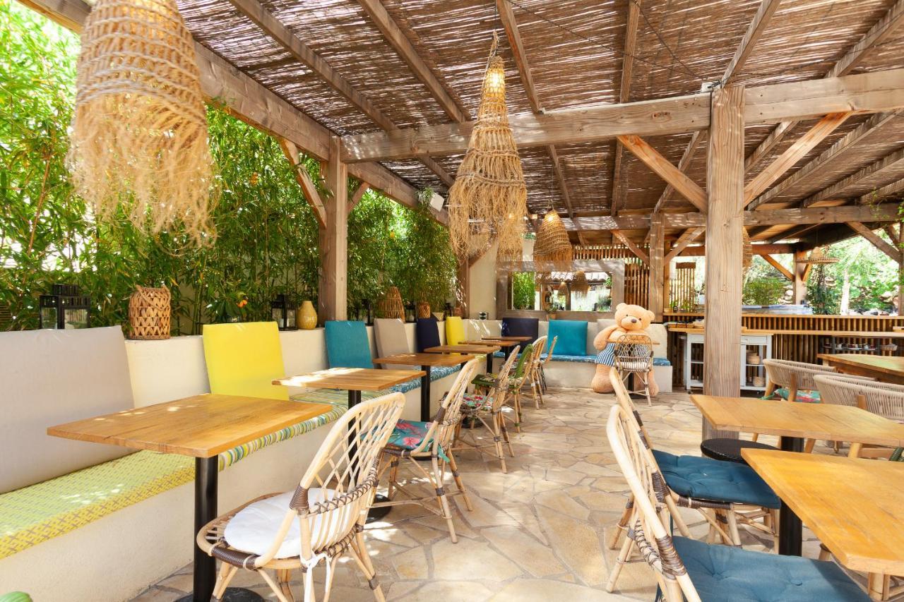 Hôtel La Piscine Le Lavandou Esterno foto