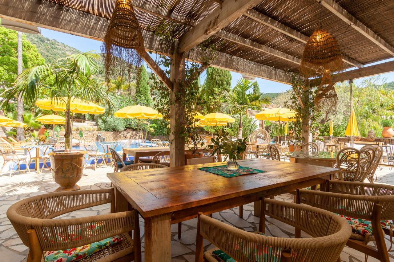 Hôtel La Piscine Le Lavandou Esterno foto