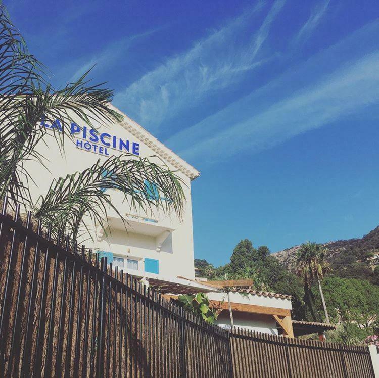 Hôtel La Piscine Le Lavandou Esterno foto